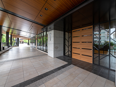 デッキエントランス｜パークシティ武蔵小杉ザ・ガーデンタワーズ